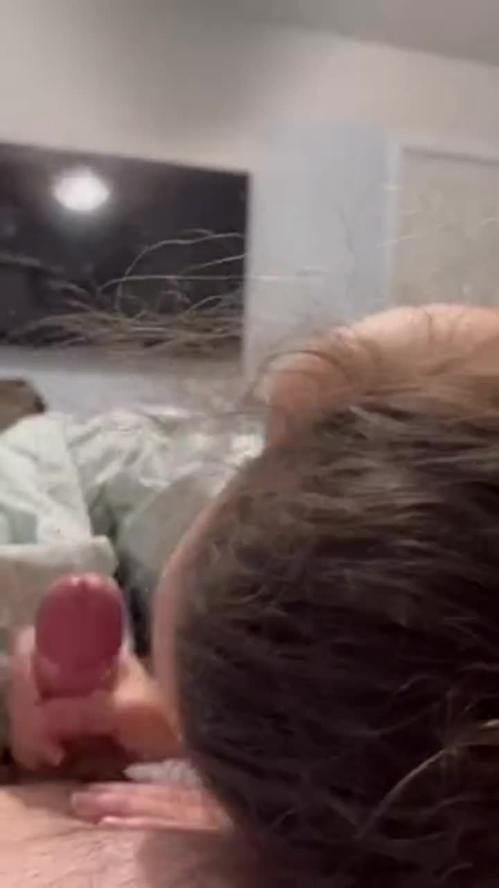 I genuinely love making a guy cum - free porn video