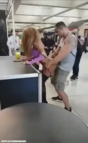 Don't mind us, we're just casually smashing ass in the middle of a shopping mall in broad daylight - free porn video