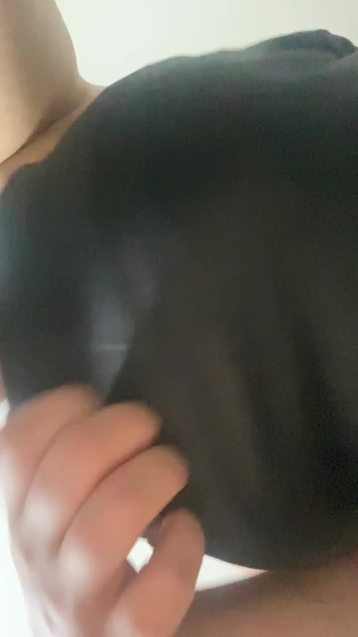 I’m sure they would look good in your mouth. [OC] - free porn video