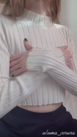 Showing off my tiny tits turns me on - free porn video