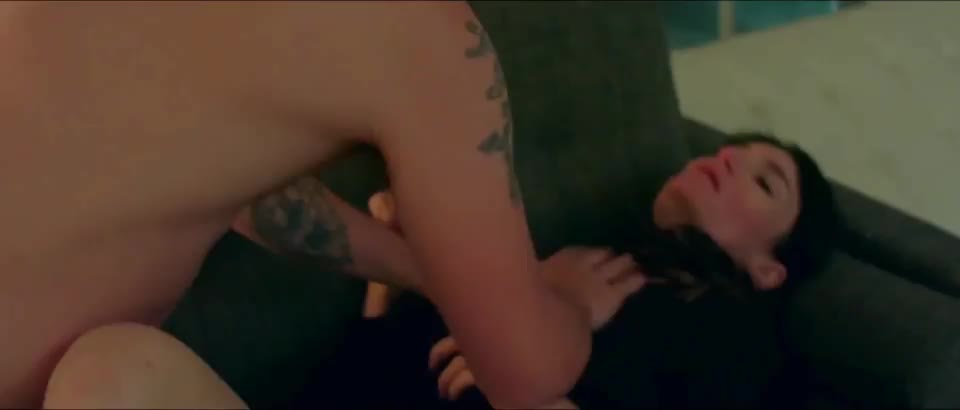 Chloe Caro - free porn video