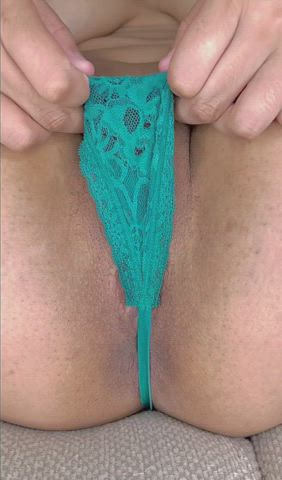 Any guy looking to try ebony pussy? - free porn video