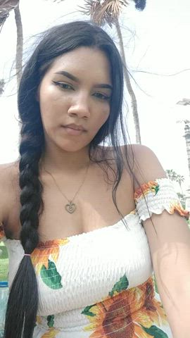 I just couldn't resist getting my tits out in the middle of the beache I hope no one saw me hihi - free porn video