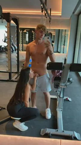 Who's this? PLEASE HELP - free porn video