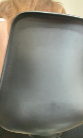 Any men who finds big labia attractive? 😳(18yo) - free porn video