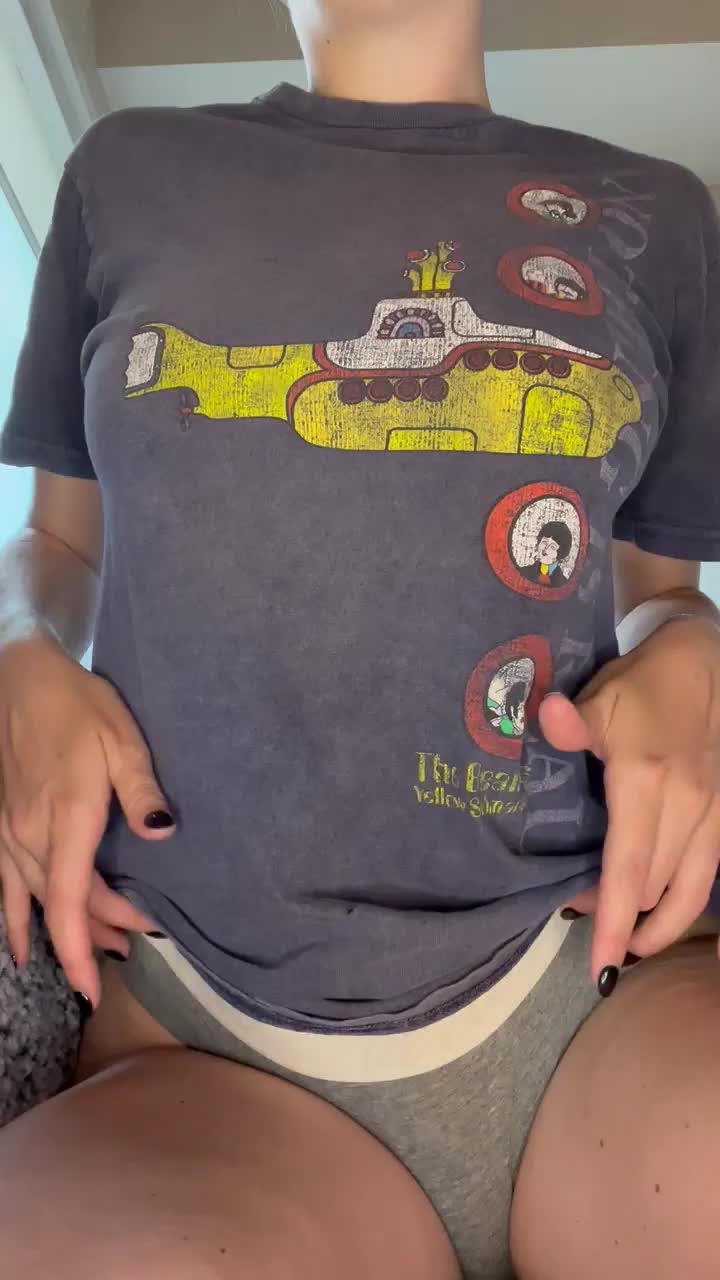 Squeezable af - free porn video