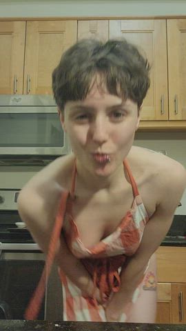 I love to bake - free porn video
