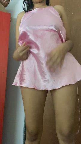 cute mommy's tits that are full of milk - free porn video