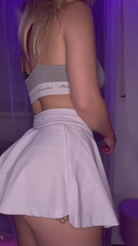 dont worry im a legal teen and just want to play a bit - free porn video