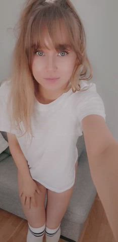 Home alone, are you coming over? - free porn video
