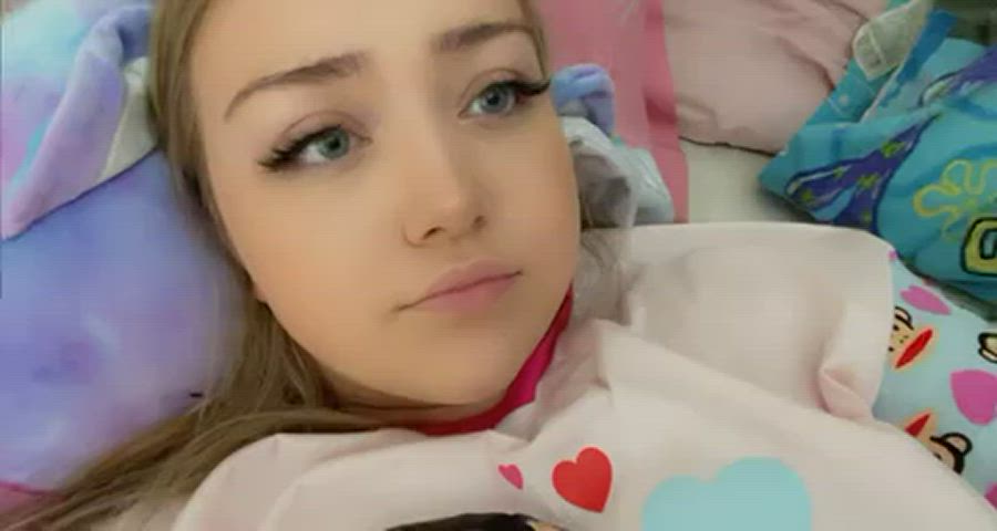 i am feeling so sick today, i need some medicine 🤒💗 - free porn video