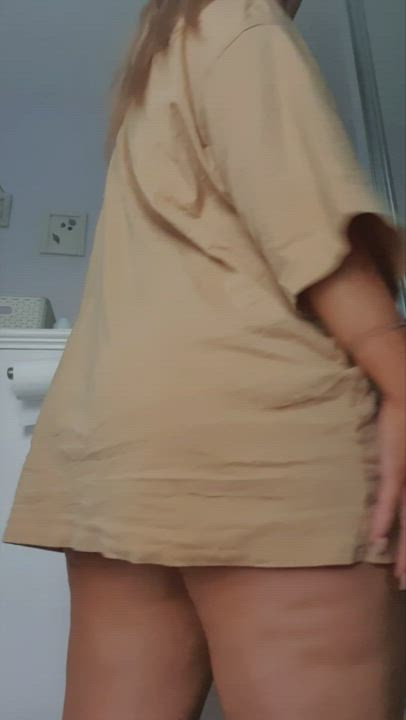 Oversized shirts can hide a lot .. - free porn video