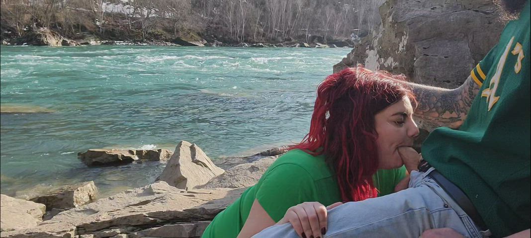 who doesnt love the outdoors - free porn video