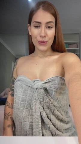 I'll let the first one who pick my towel lick my nipples for an hour or two. Deal? - free porn video