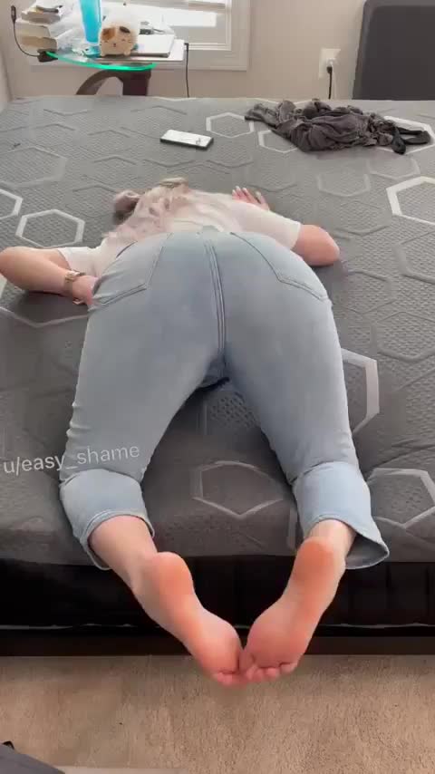 do you like my mom jeans? - free porn video