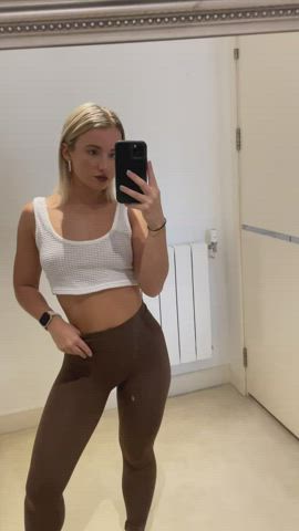 autumn walks followed by a quickie in the woods - free porn video