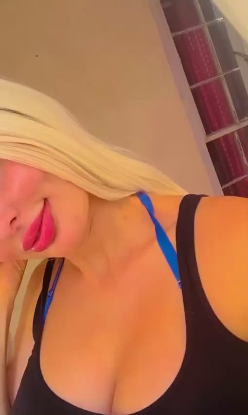 I’m your girlfriend now 😈 - free porn video