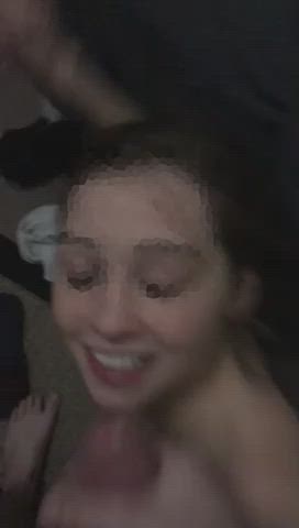 Amateur babe takes a facial - free porn video