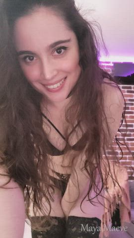 Get over here! I got all dressed up for you - free porn video