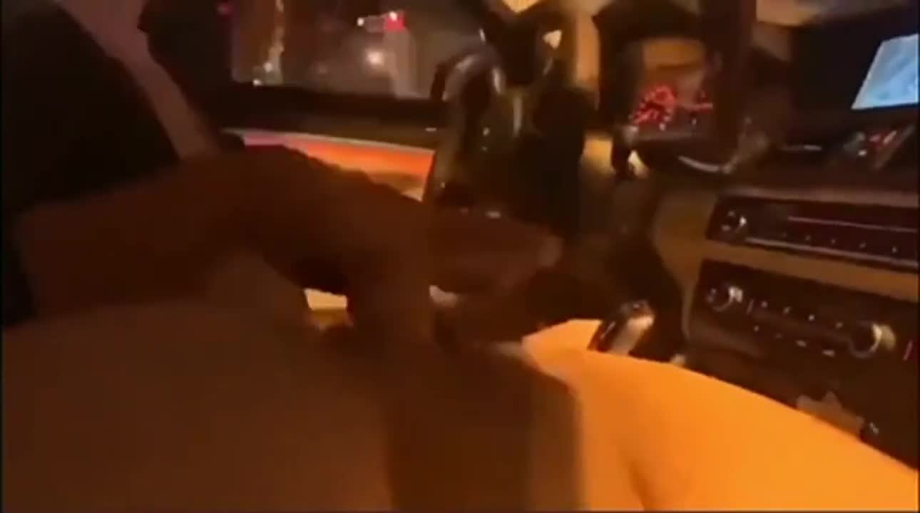 I let the uber driver fingering me should i give him a big tip ? 😈 - free porn video