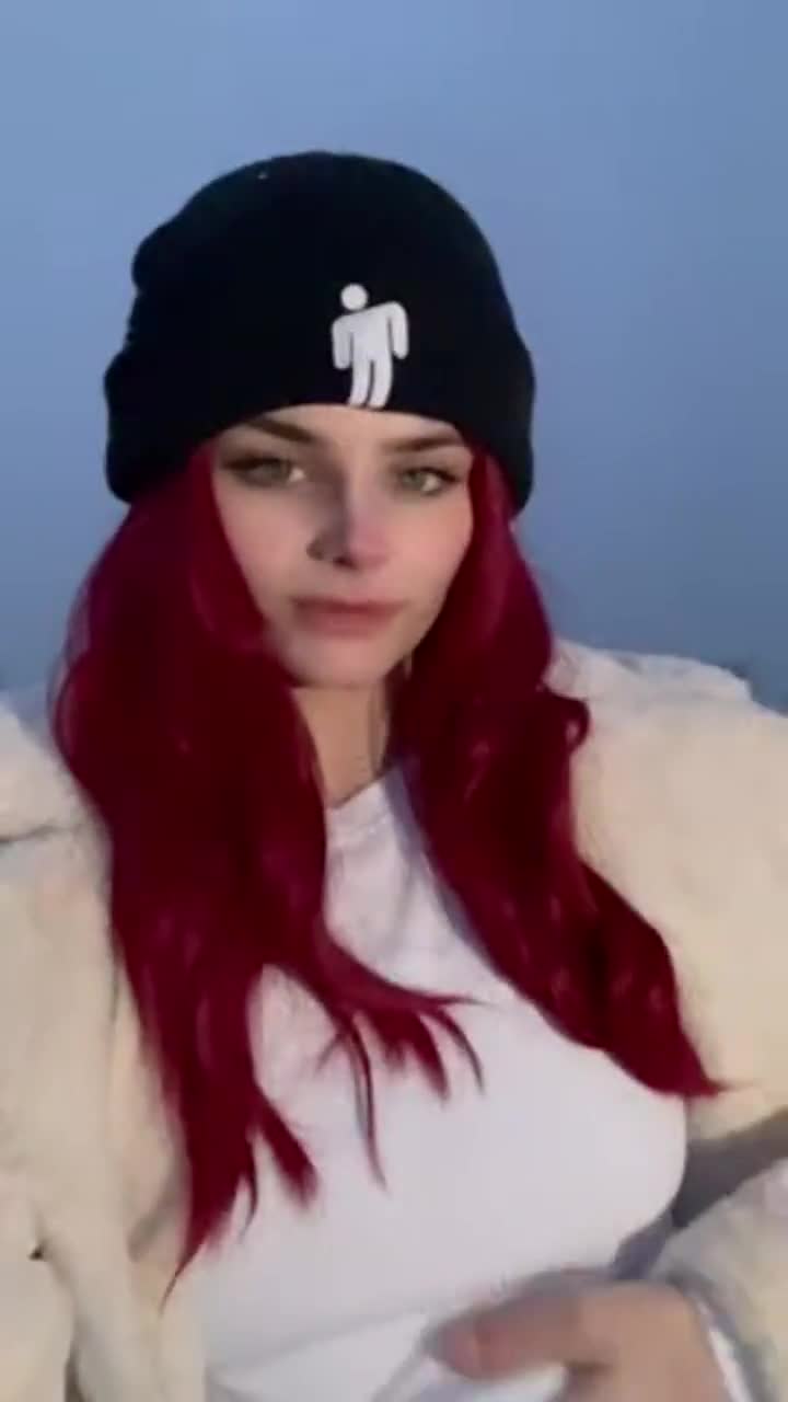 Beautiful view or not, I had to take direct advantage to show you my teenn tits here haha, hopefully no one saw me - free porn video