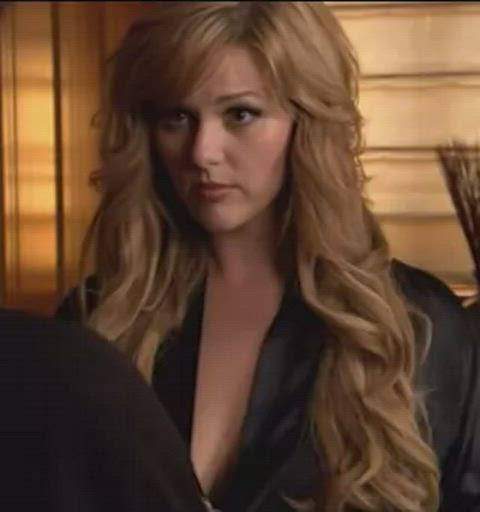 Sara Rue - free porn video