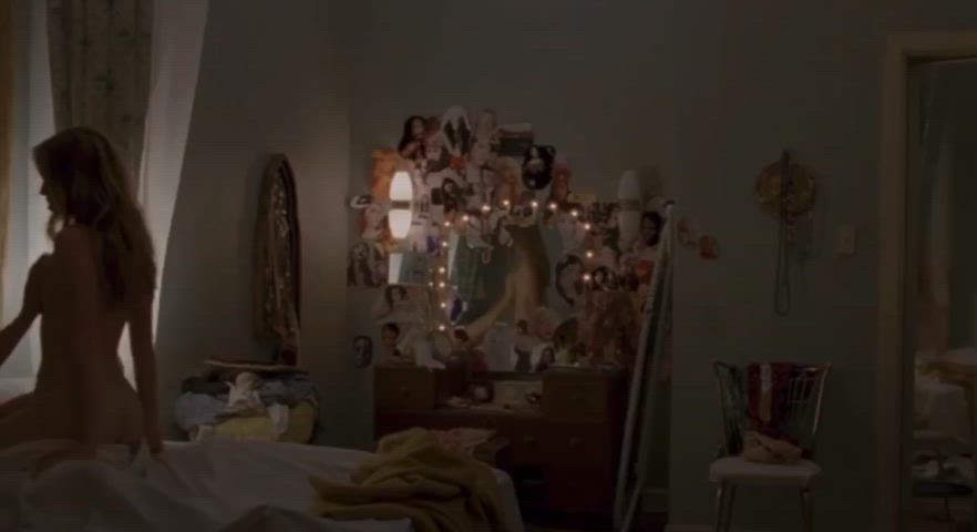Lili Simmons. True Detective. 2104 (sound, as always, in the redgifs link) - free porn video