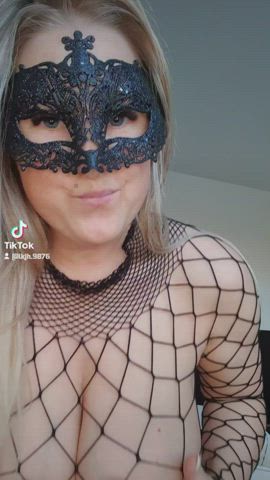 My milkers need you to suck them! - free porn video