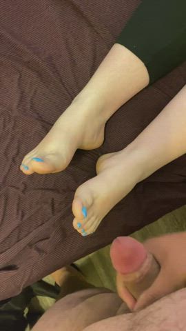 If I knew there’d be this much I would’ve aimed a little better haha - free porn video