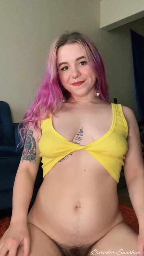 I bet you’ve never had a girlfriend that smells as good as me! - free porn video
