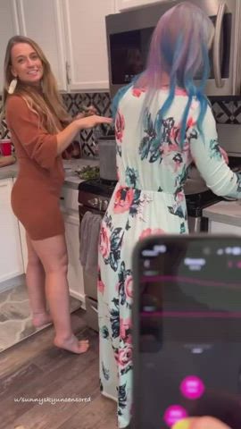 Trying to stay focused on cooking dinner [GIF] - free porn video