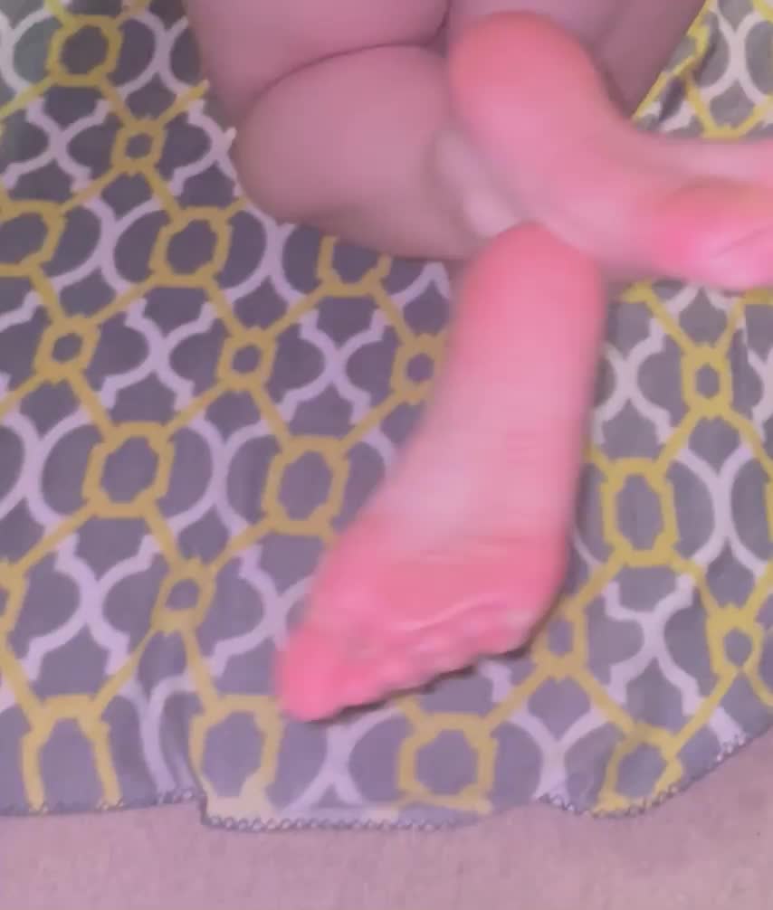Mount me and fill me - free porn video