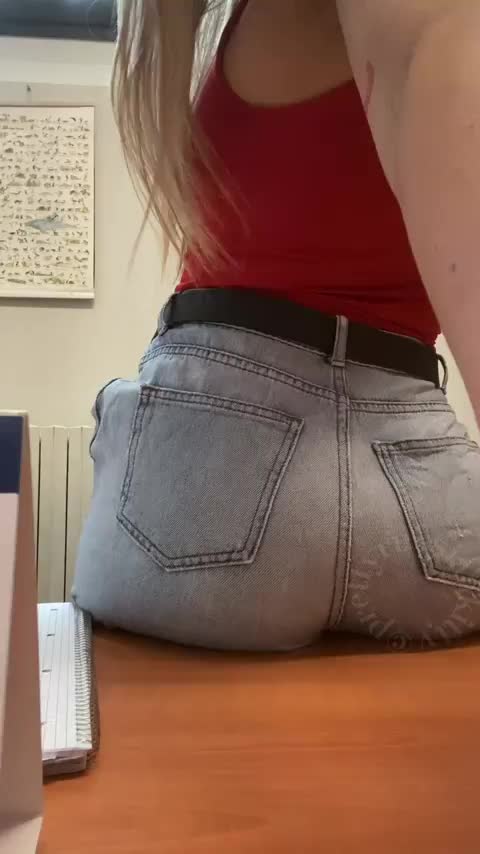 Hope daddy is proud of how hard I work in my office - free porn video