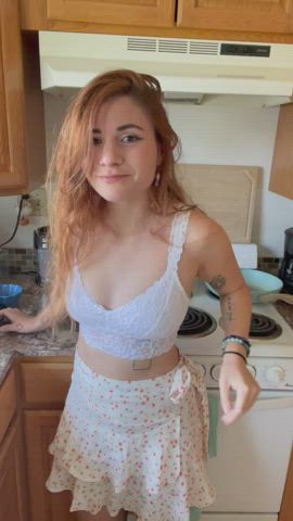 Your dinner is waiting on the kitchen counter 🙈💕 - free porn video