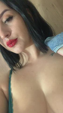do you like how I move around almost fully naked? Check out my profile and see me fully naked 😈 - free porn video