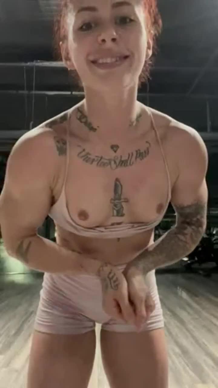 Gym boobies 😜 - free porn video