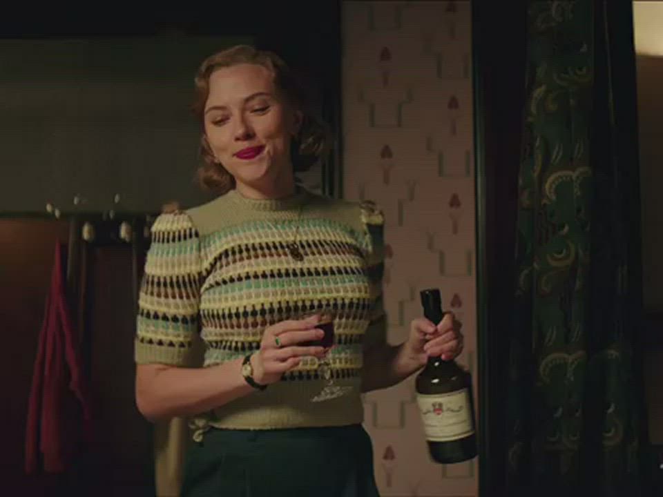 Tipsy MILF next door Scarlett Johansson invites you over for dinner and hits you with “oh, my husband couldn’t make it home in time.” - free porn video