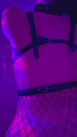 Slow motion doggy for a fat ass in fishnet - free porn video