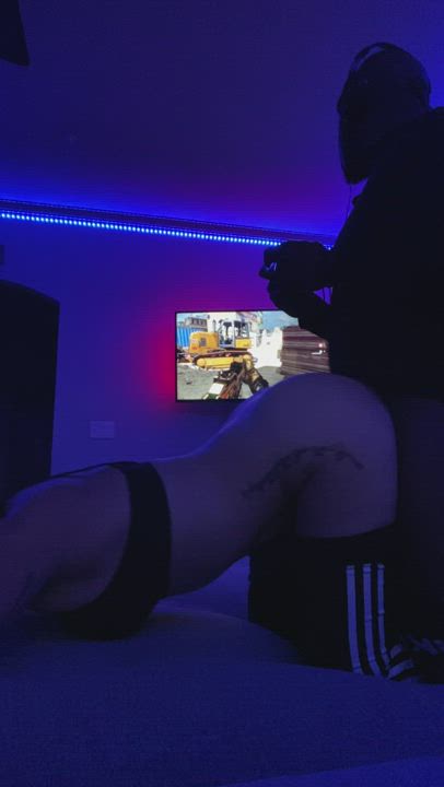Talk about a multitask - free porn video