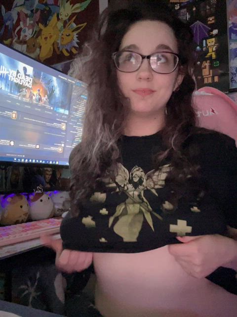 Your shy gamer gf showing you her tits for the first time - free porn video
