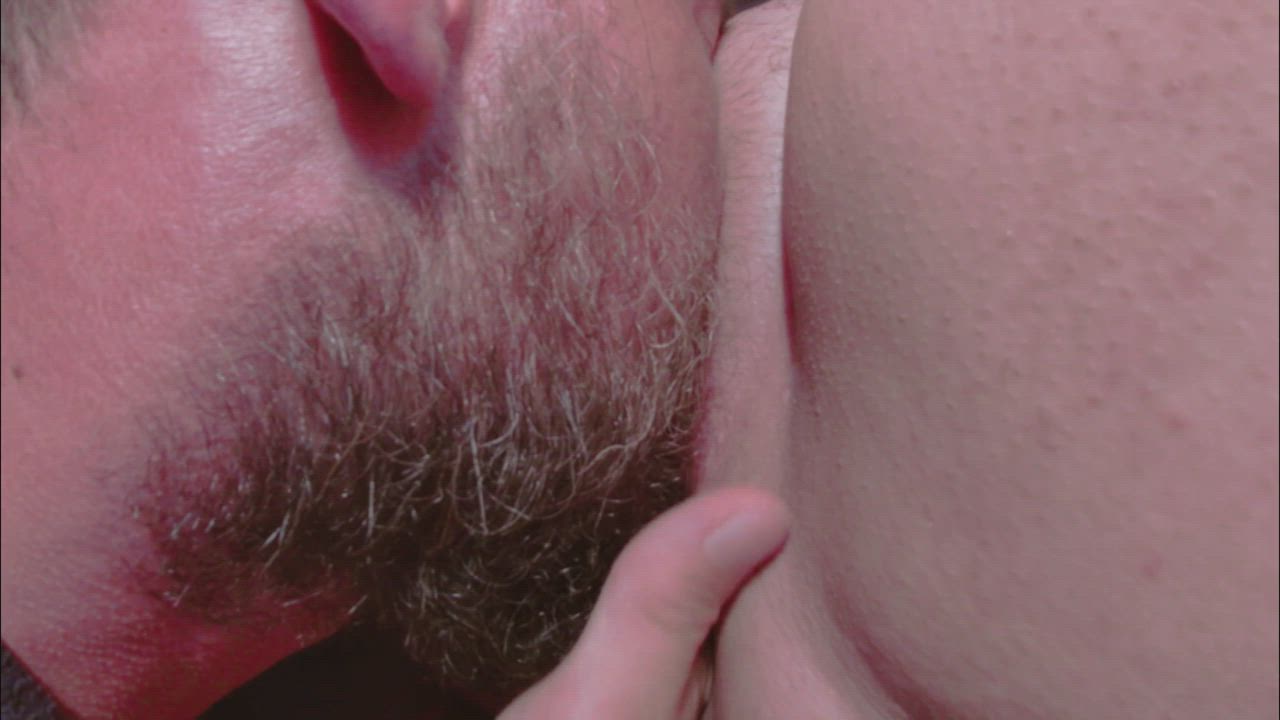 Quivering Orgasm and Pussy Contractions - free porn video