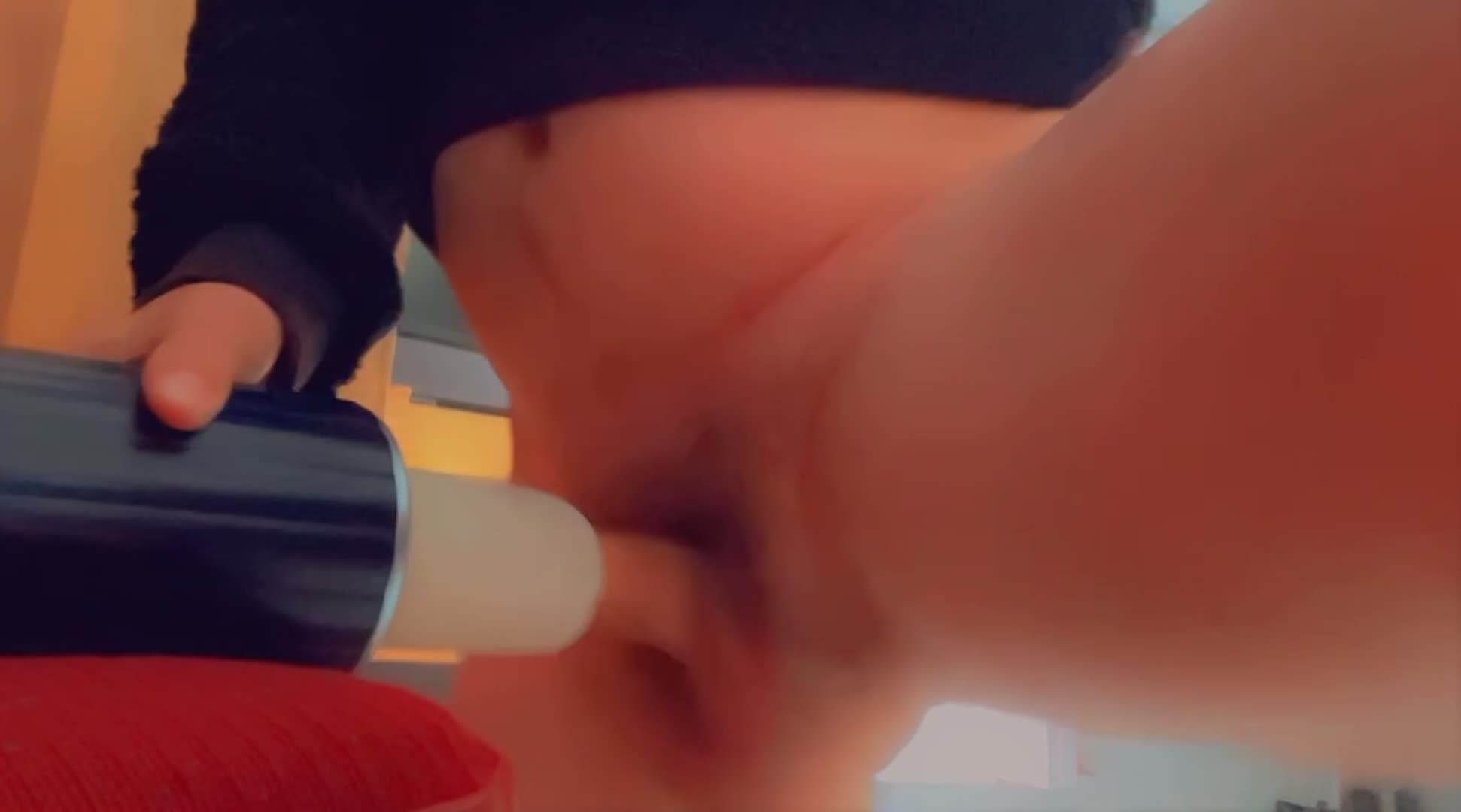 Failed to last a minute edging and accidentally burst 🥺🥺 - free porn video