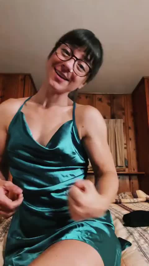 Pick one: pin you down, or pick you up - free porn video