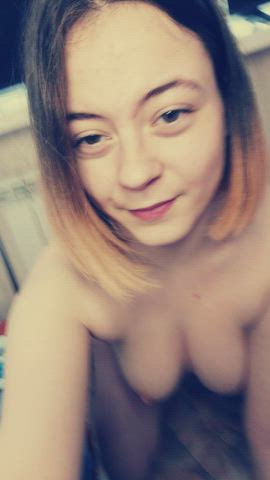 What a pity that this dildo can't cum inside me - free porn video