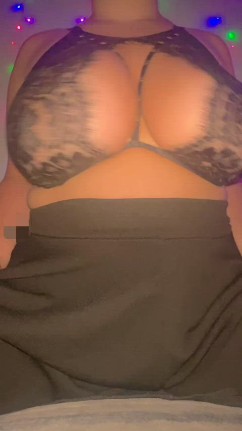 Whose at work today and getting hard - free porn video