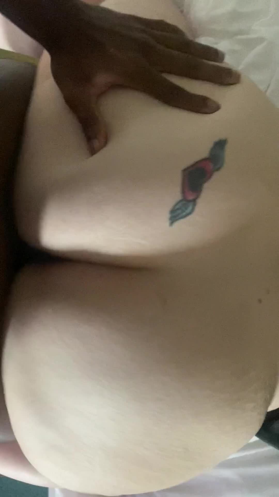 Sent this lovely hotwife back to her cuck satisfied. Her ass was hypnotizing - free porn video