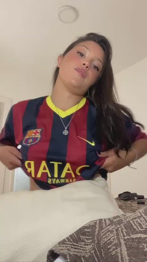 18F Anyone a fan of soccer - free porn video