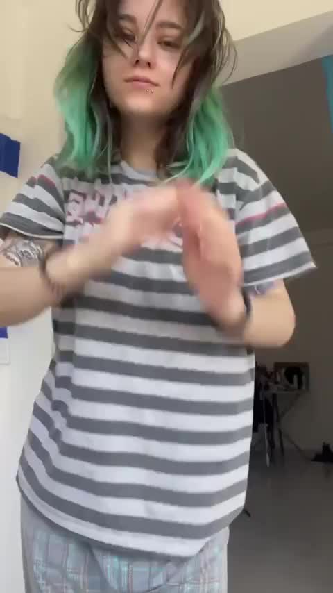 help me undress and pleasure this ass please?🍉 - free porn video