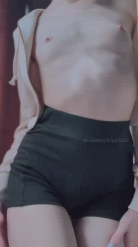 Do you like the shape of my boobs? :p - free porn video