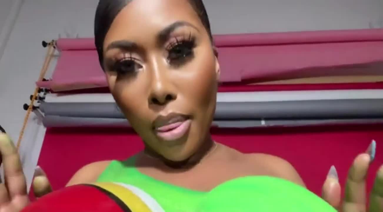 Moriah Mills is a perfect bimbo - free porn video